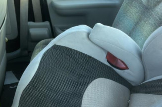 Poignee interieur avant droit RENAULT TWINGO 1