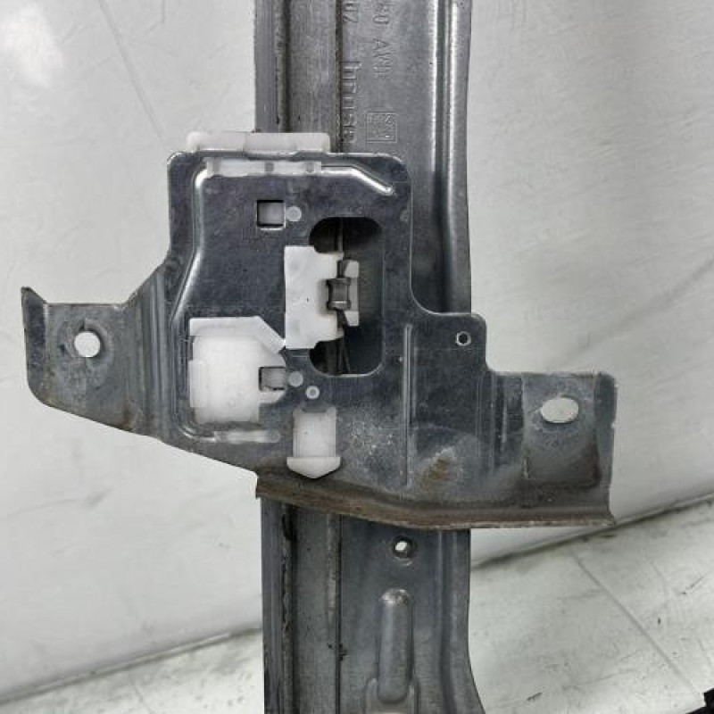 Leve vitre electrique avant droit PEUGEOT 407 Photo n°4