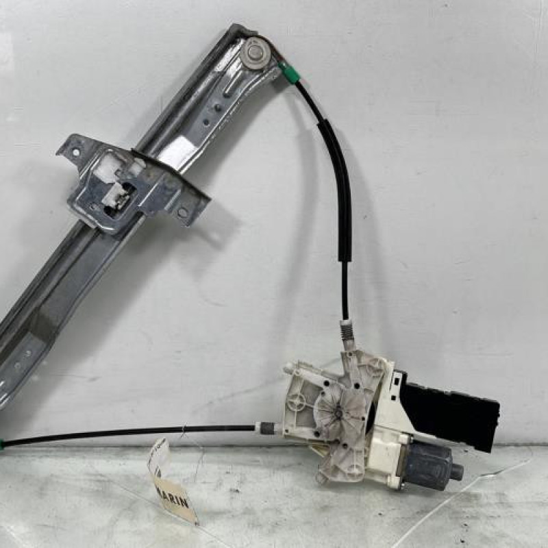 Leve vitre electrique avant gauche PEUGEOT 407 Photo n°5