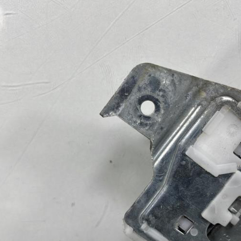 Leve vitre electrique avant gauche PEUGEOT 407 Photo n°6