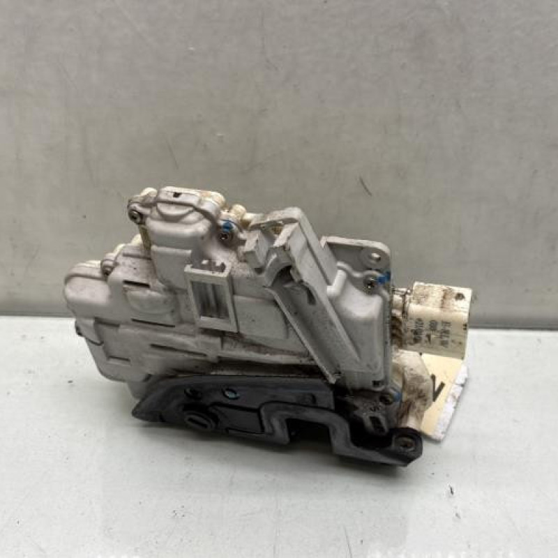 Serrure arriere gauche AUDI A6 3 Photo n°3