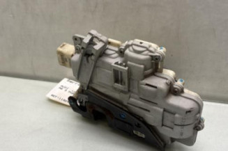 Serrure avant droit AUDI A6 3
