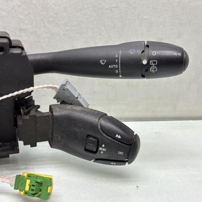 Com (Bloc Contacteur Tournant+Commodo Essuie Glace+Commodo Phare) CITROEN XSARA PICASSO Photo n°4