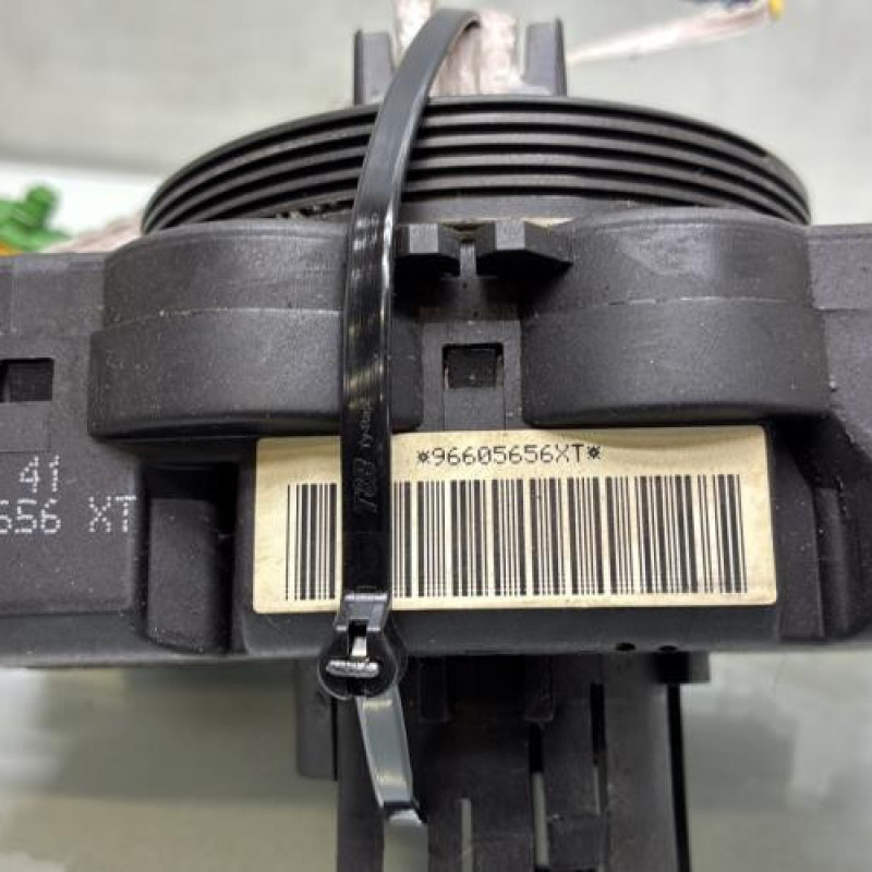 Com (Bloc Contacteur Tournant+Commodo Essuie Glace+Commodo Phare) CITROEN XSARA PICASSO Photo n°5