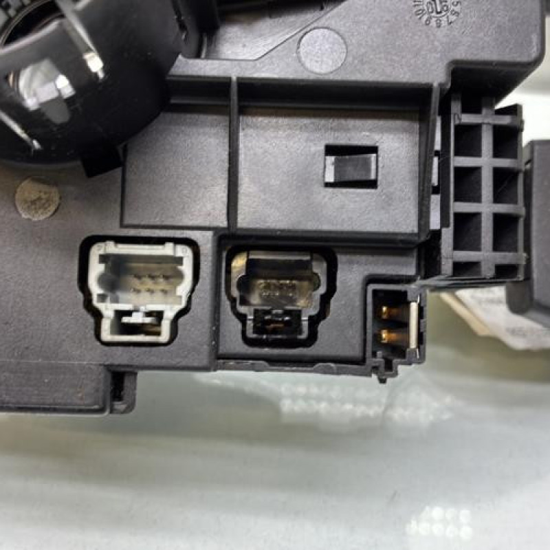 Com (Bloc Contacteur Tournant+Commodo Essuie Glace+Commodo Phare) CITROEN XSARA PICASSO Photo n°9