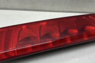 Feu arriere stop central PEUGEOT 207 Photo n°1