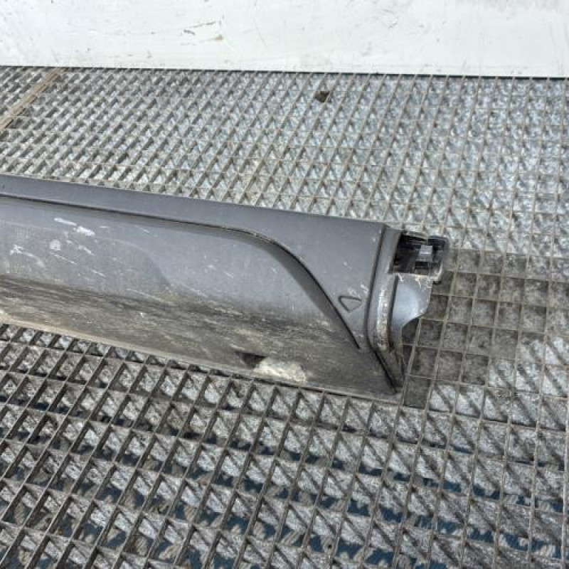 Bas de caisse droit DACIA DUSTER 2 Photo n°3