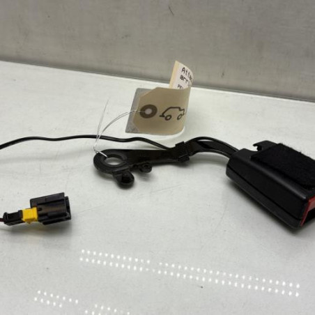 Attache ceinture arriere droit PEUGEOT 5008 1 Photo n°1