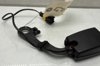 Attache ceinture arriere gauche PEUGEOT 5008 1 Photo n°1