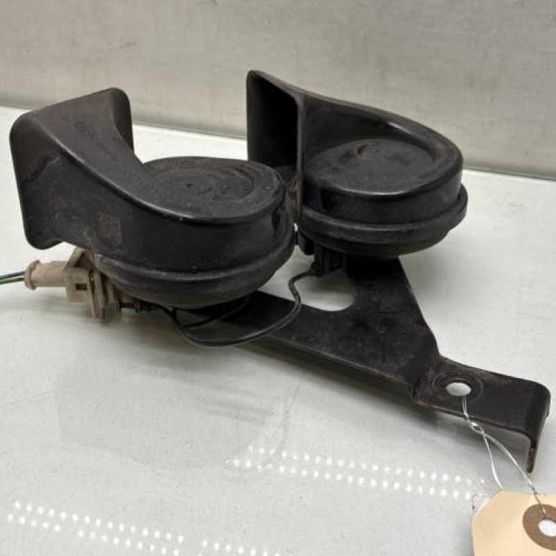 Avertisseur/Klaxon PEUGEOT 5008 1 Photo n°2