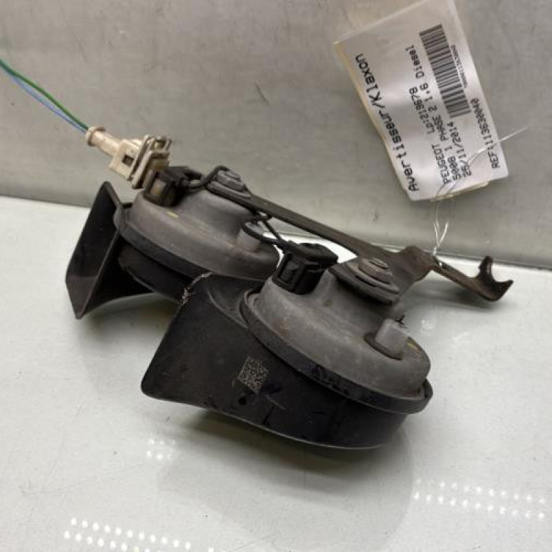 Avertisseur/Klaxon PEUGEOT 5008 1 Photo n°3