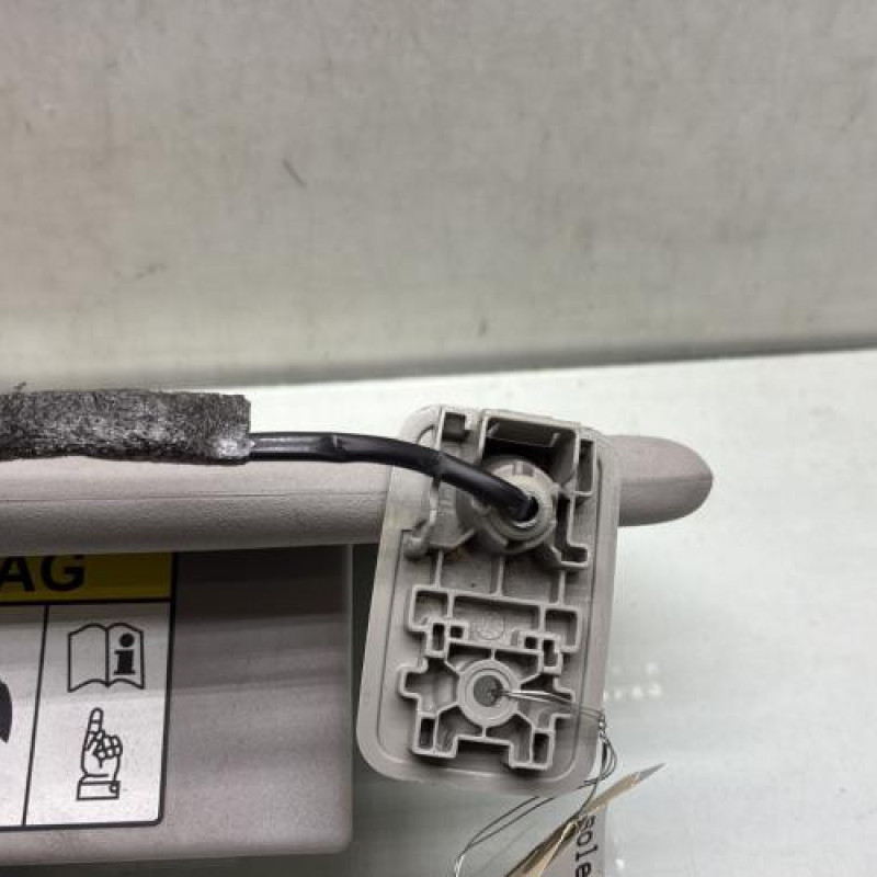 Pare soleil droit PEUGEOT 5008 1 Photo n°2