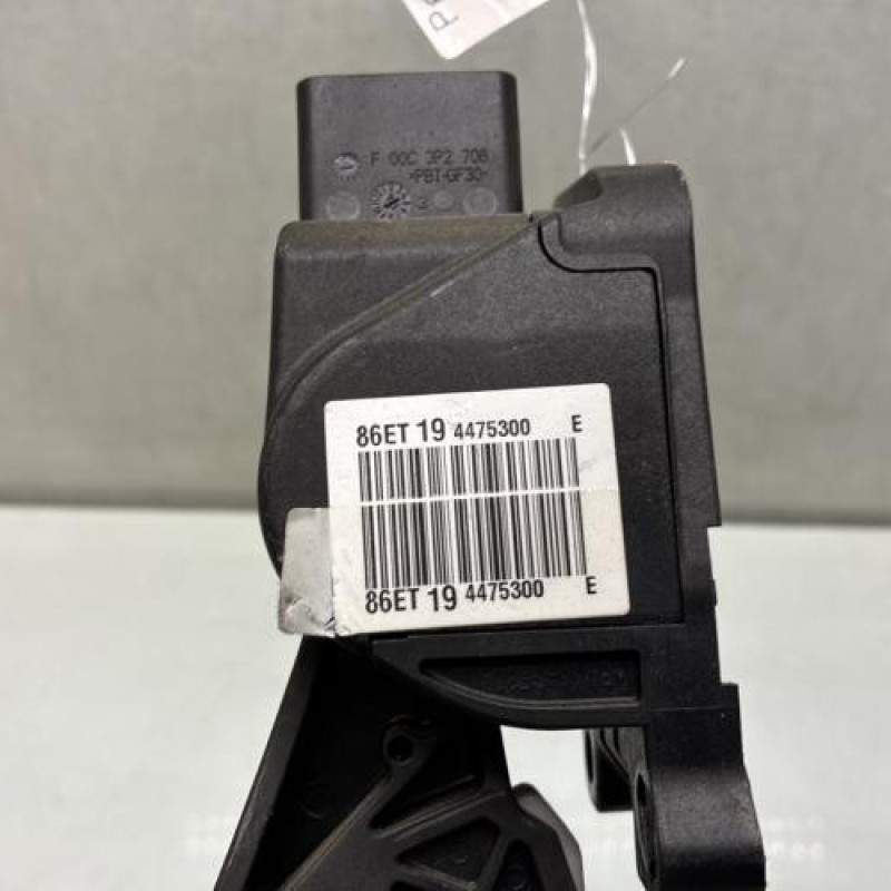 Pedale d'accelerateur PEUGEOT 5008 1 Photo n°2