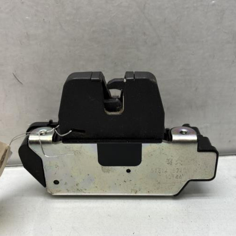 Serrure de coffre PEUGEOT 5008 1 Photo n°3