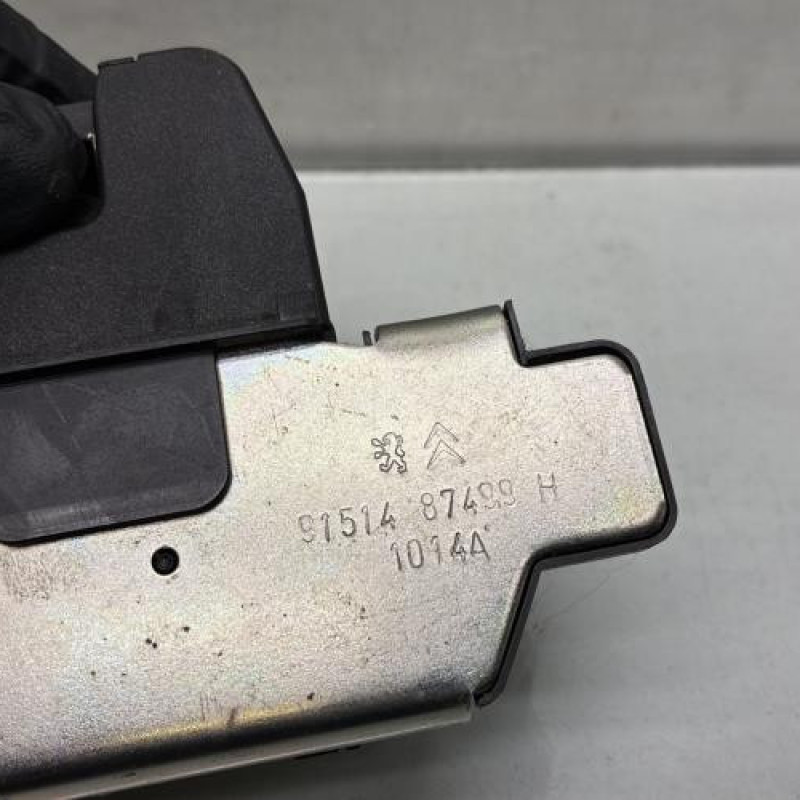 Serrure de coffre PEUGEOT 5008 1 Photo n°4