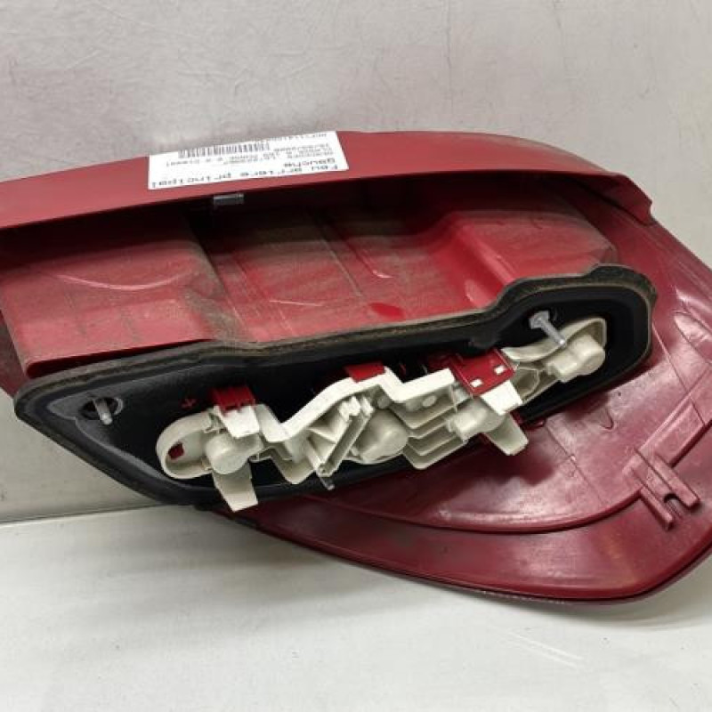 Feu arriere principal gauche (feux) MERCEDES CLASSE A 169 Photo n°2