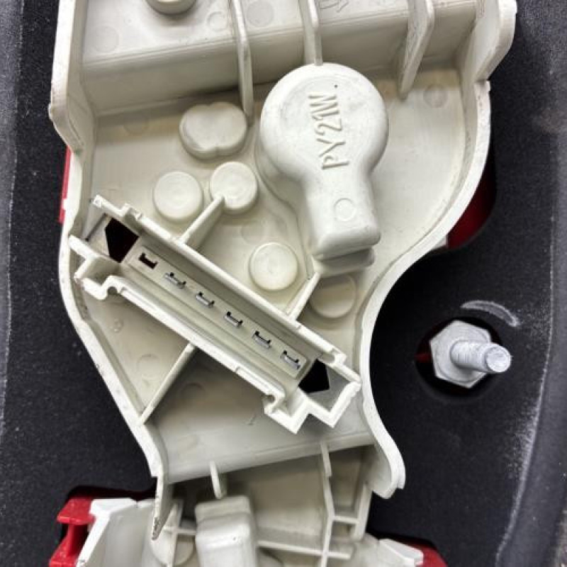 Feu arriere principal gauche (feux) MERCEDES CLASSE A 169 Photo n°3