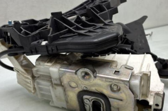 Serrure avant droit MERCEDES CLASSE A 169 Photo n°1