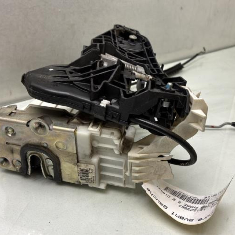 Serrure avant gauche MERCEDES CLASSE A 169 Photo n°1