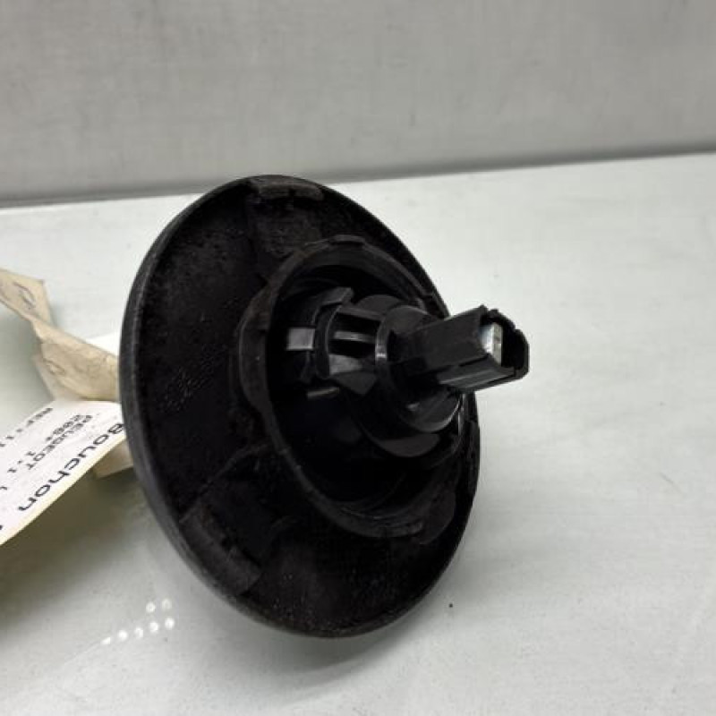 Bouchon de carburant PEUGEOT 206+ Photo n°3