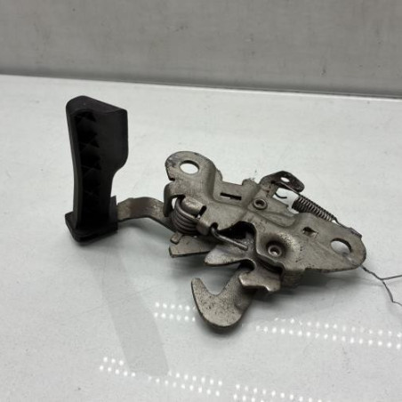 Fermeture de capot PEUGEOT 206+ Photo n°1