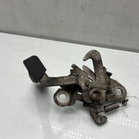 Fermeture de capot PEUGEOT 206+