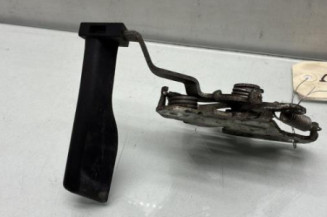 Fermeture de capot PEUGEOT 206+