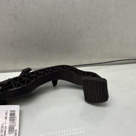 Pedale d'embrayage PEUGEOT 206+ Photo n°1