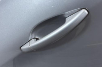 Porte arriere droit PEUGEOT 208 1