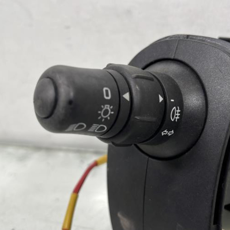 Commodo phare RENAULT CLIO 3 Photo n°5