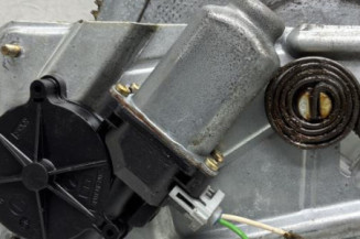 Leve vitre electrique avant gauche RENAULT TWINGO 1