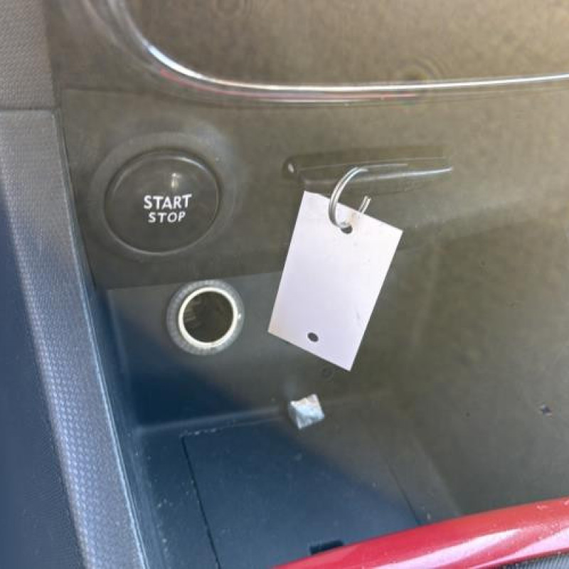 Poignee porte arriere gauche RENAULT CLIO 4 Photo n°16