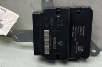 Boitier air bag RENAULT CLIO 4 Photo n°1