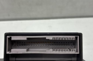 Boitier air bag RENAULT CLIO 4