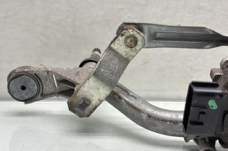 Moteur essuie glace avant RENAULT CLIO 4