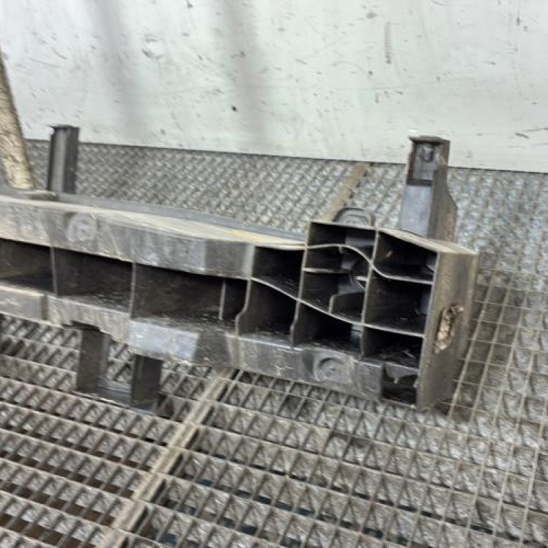 Renfort pare choc arriere (traverse) RENAULT CLIO 4 Photo n°3