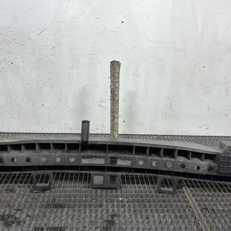 Renfort pare choc arriere (traverse) RENAULT CLIO 4 Photo n°4