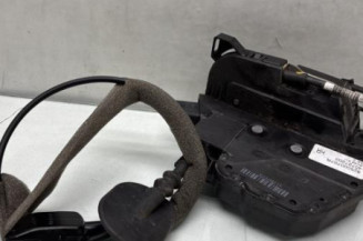 Serrure arriere droit RENAULT CLIO 4