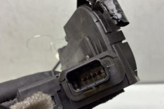 Serrure avant gauche RENAULT CLIO 4