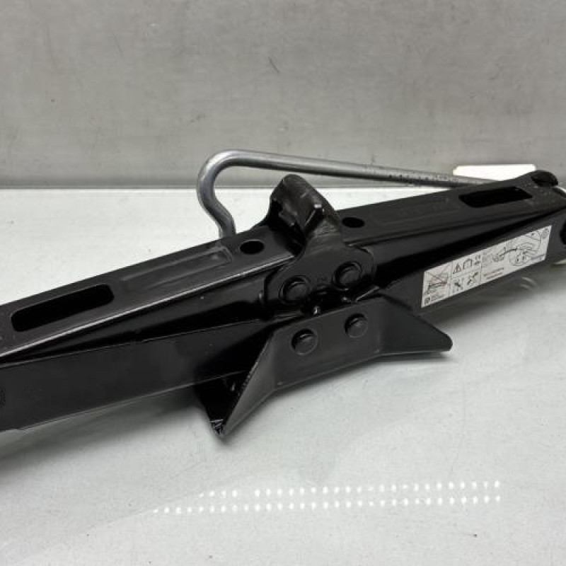 Cric RENAULT CLIO 4 Photo n°1