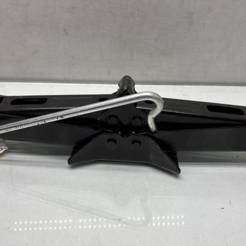 Cric RENAULT CLIO 4 Photo n°2