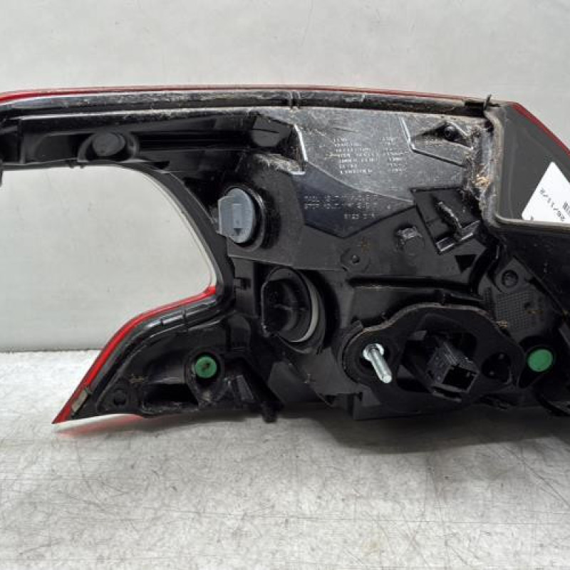 Feu arriere principal droit (feux) PEUGEOT 308 2 Photo n°2