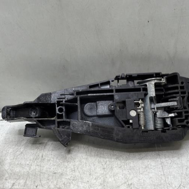 Poignee porte arriere droit PEUGEOT 308 2 Photo n°2