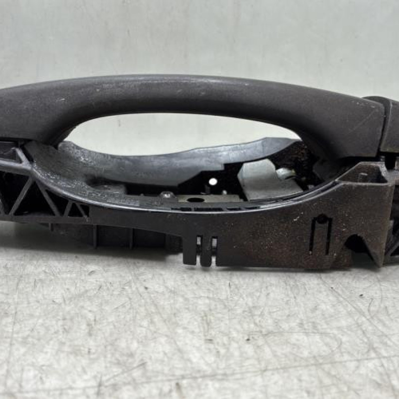 Poignee porte arriere droit PEUGEOT 308 2 Photo n°4