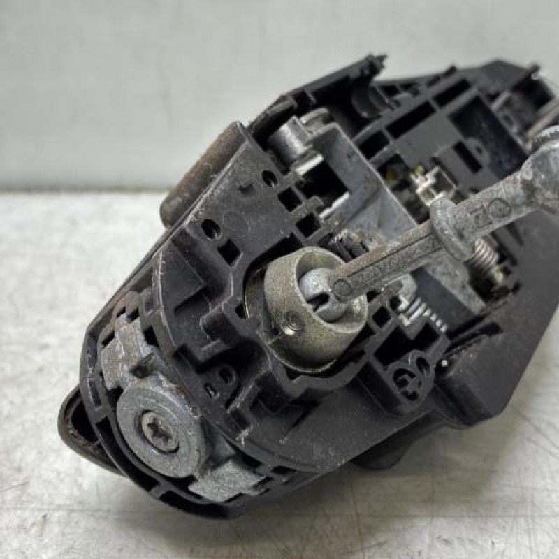 Poignee porte avant gauche PEUGEOT 308 2 Photo n°4