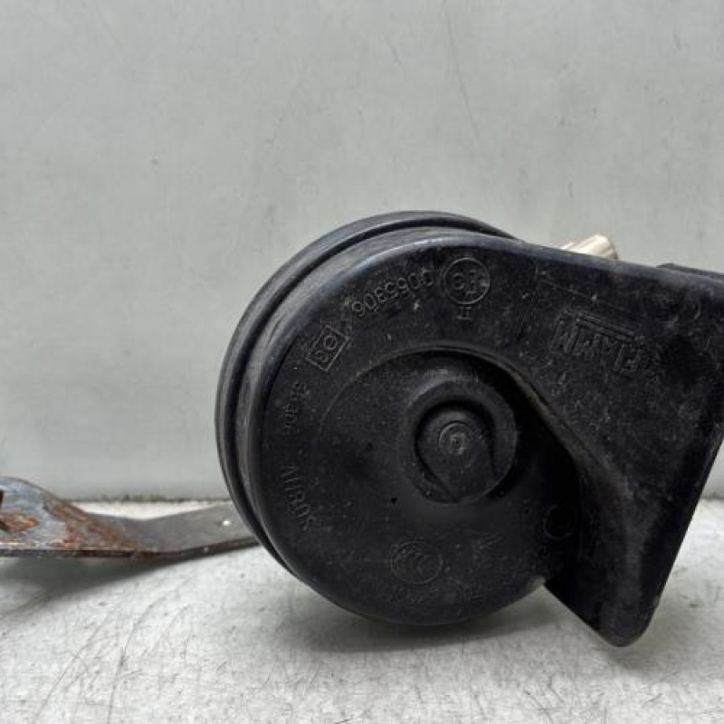 Avertisseur/Klaxon PEUGEOT 308 2 Photo n°1