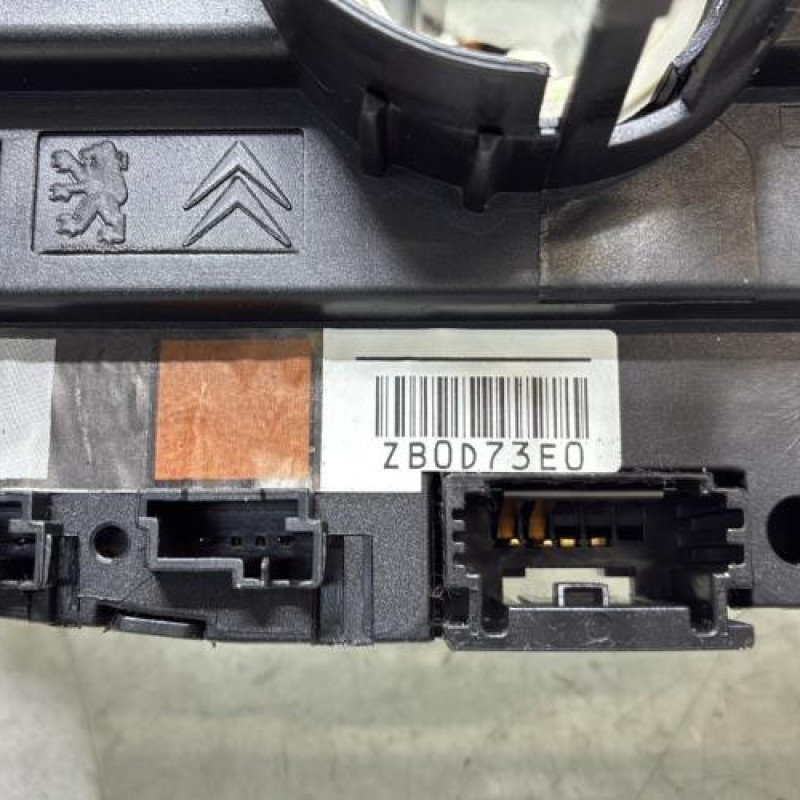 Com (Bloc Contacteur Tournant+Commodo Essuie Glace+Commodo Phare) PEUGEOT 308 2 Photo n°7