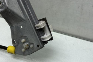 Leve vitre electrique avant gauche RENAULT CLIO 2