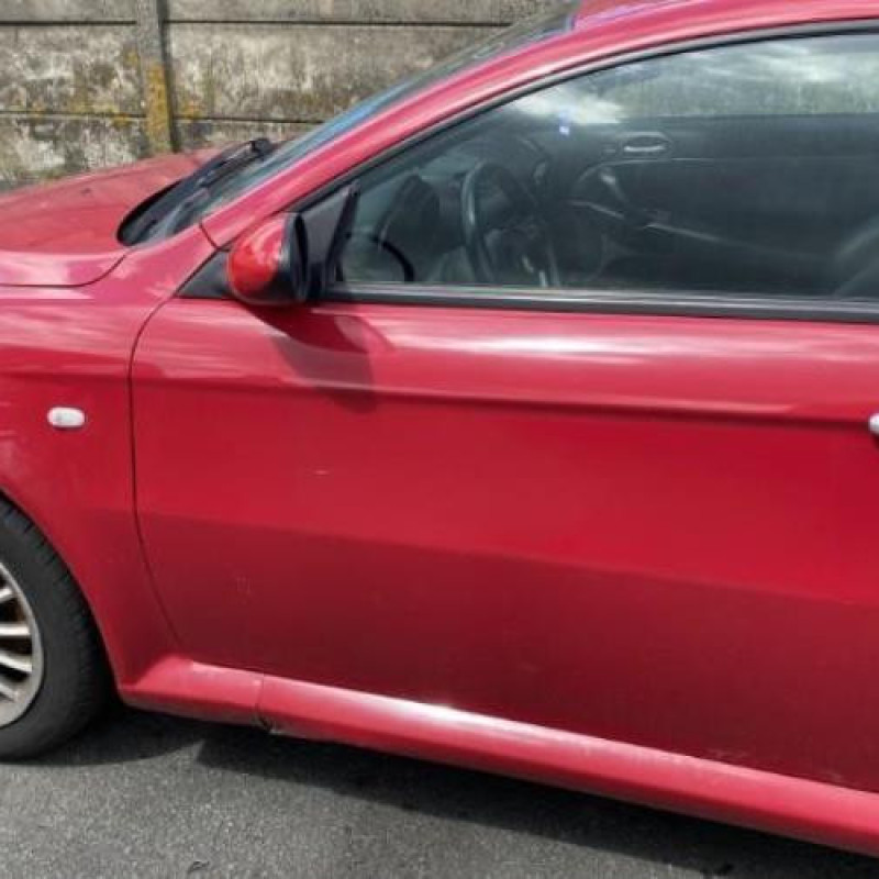 Feu arriere principal droit (feux) ALFA ROMEO GT Photo n°17