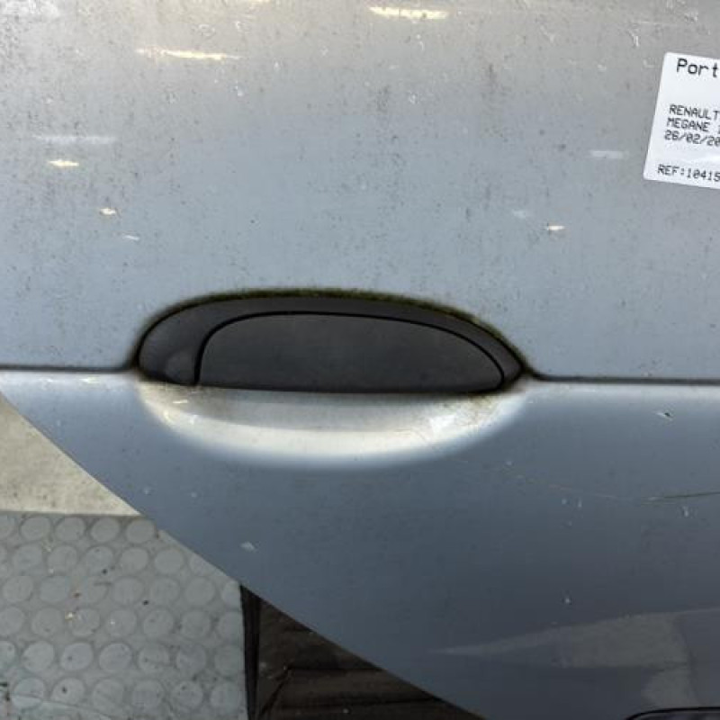 Porte arriere droit RENAULT MEGANE 1 Photo n°2